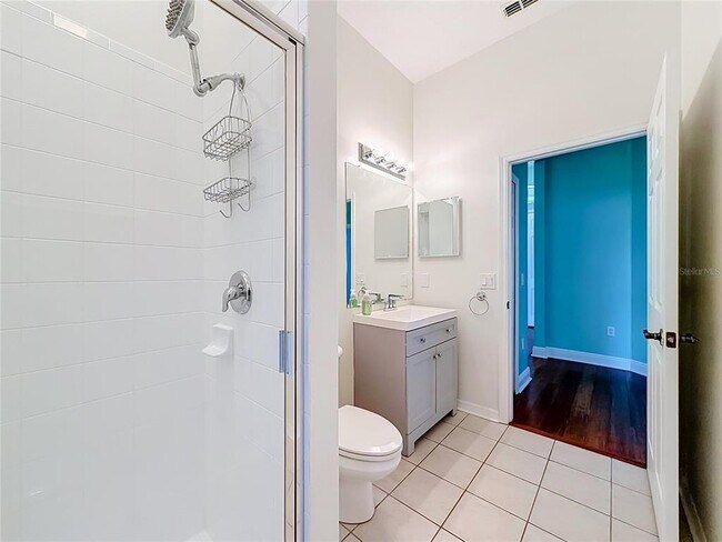 Building Photo - 2947 Majestic Isle Dr