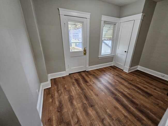 Building Photo - 4213 Spokane Ave