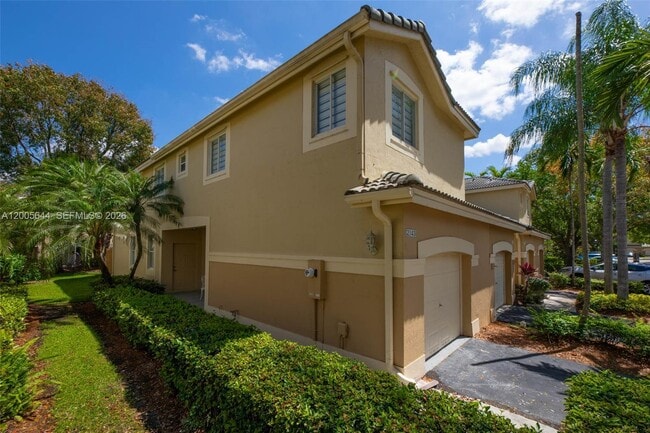 Building Photo - 2143 Hacienda Terrace