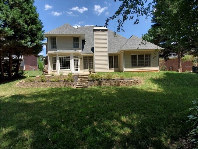 Building Photo - 1901 Berkshire Eve Dr