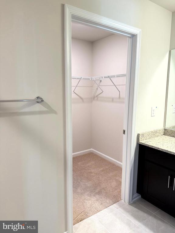 Building Photo - 461 Hanson St