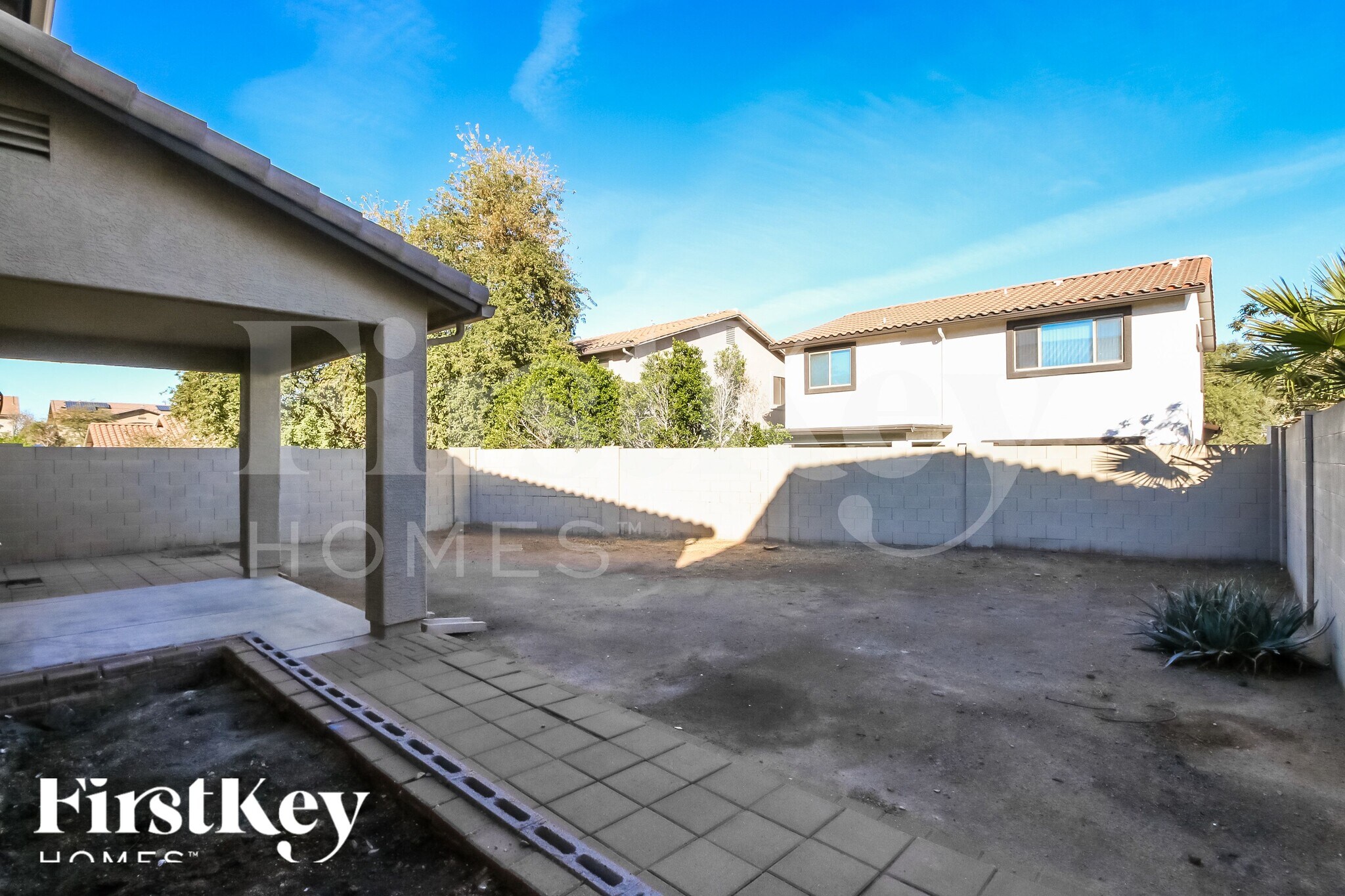 Building Photo - 3526 W Monte Way