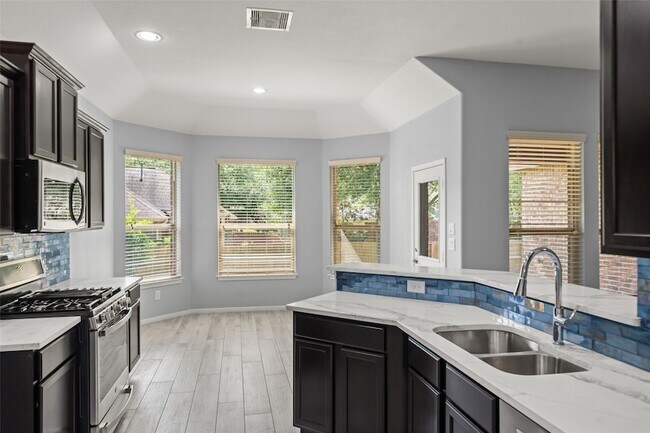 Building Photo - 2406 Winter Trail Dr