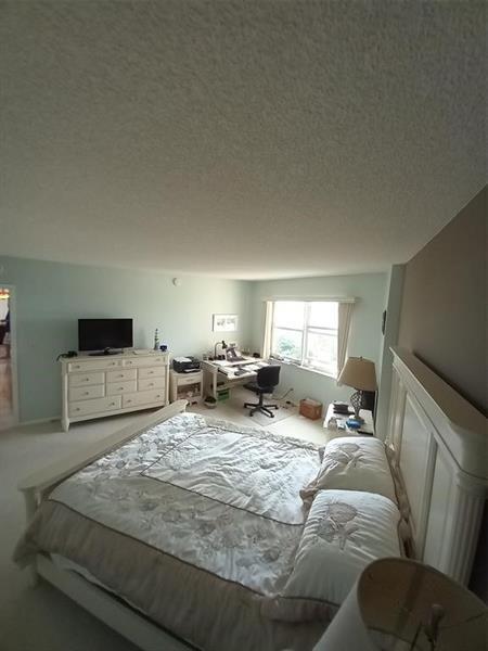 Building Photo - 1200 Hibiscus Ave