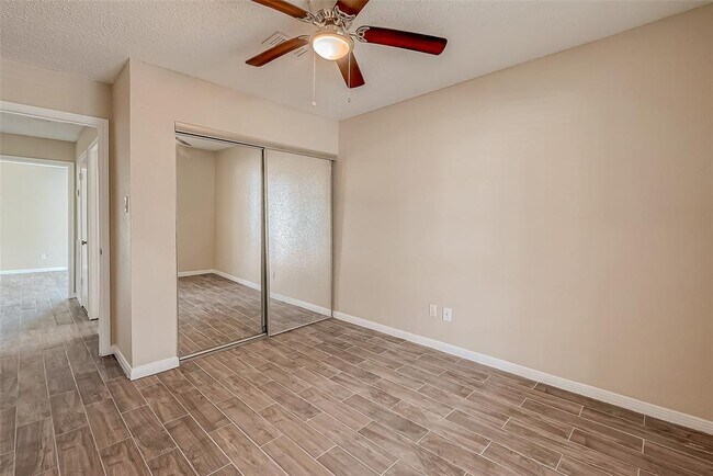 Building Photo - 4422 Waterfall Way