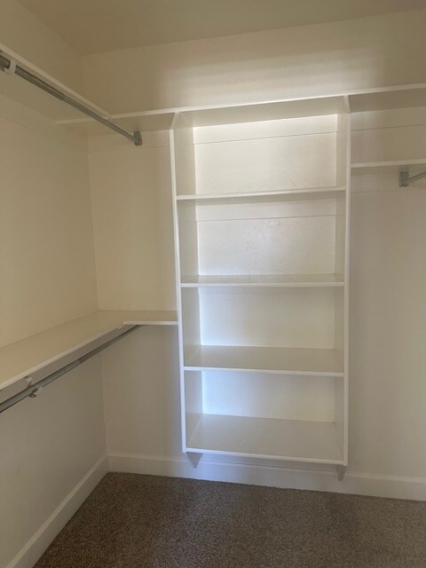 Building Photo - 645 Wyngate Pointe Ln