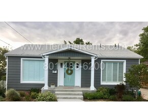 Building Photo - This property offers a NO DEPOSIT option a...