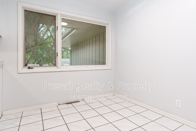 Building Photo - 5418 Tam O Shanter Dr