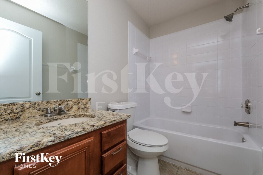 Building Photo - 2018 Heartland Cir