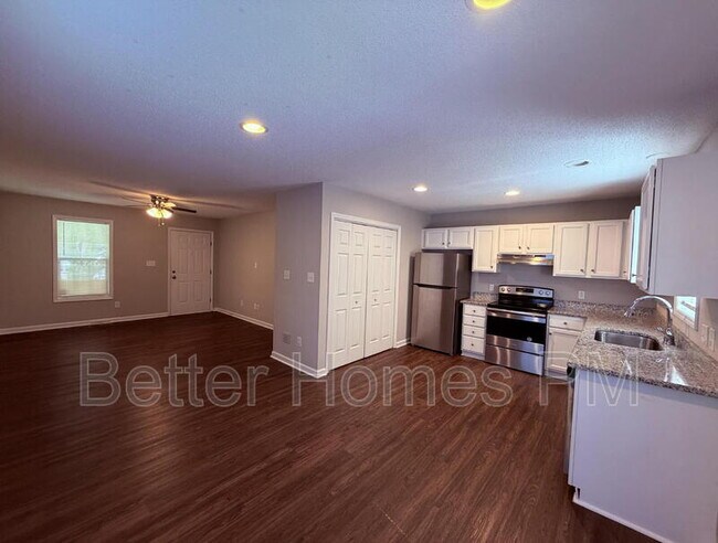 Building Photo - 5716 Woof Pl