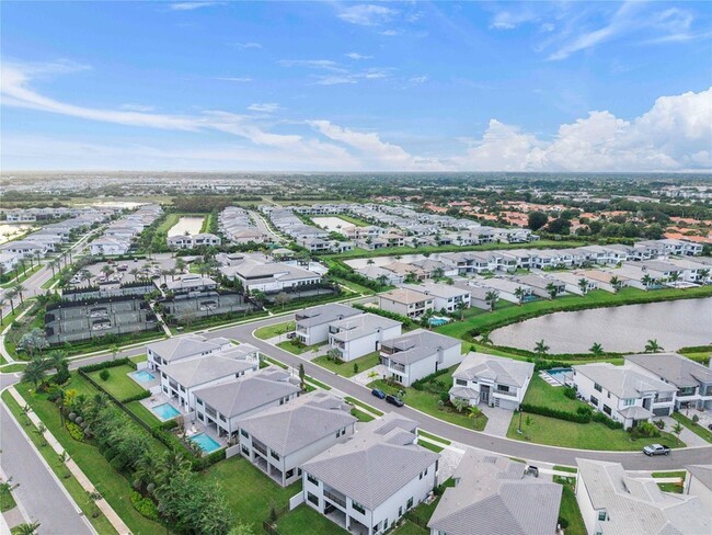 Building Photo - 20119 Pacific Dunes Dr