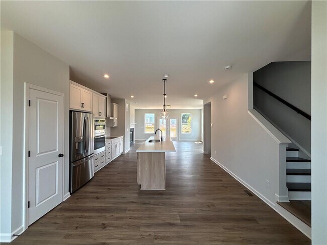 Building Photo - 3049 Beacon Bend Xing