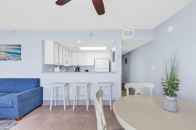 Building Photo - 1700 N Ocean Blvd