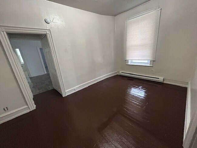 Building Photo - 2201 N 4th St