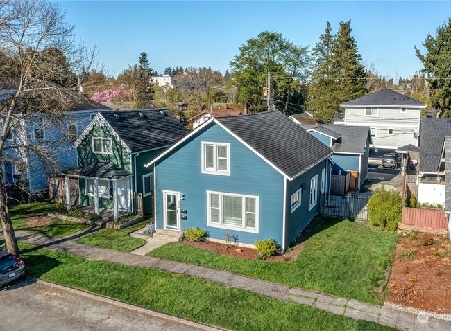 Building Photo - 640 N Anderson St