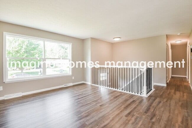 Building Photo - 7881 Driftwood Drive