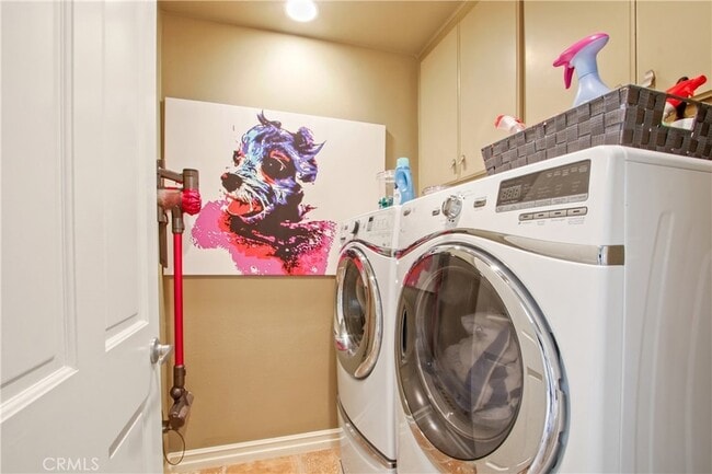 Building Photo - 22872 Via Cordova