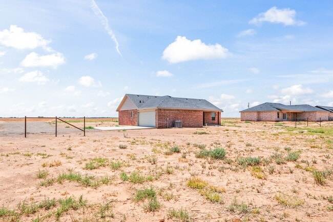 Building Photo - 10517 East C R 7400