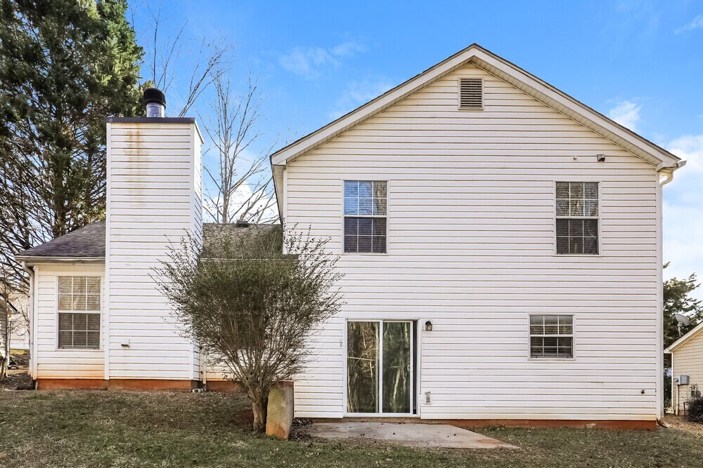 Building Photo - 330 Brookside Dr