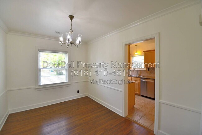 Building Photo - 1150 S Oswego Ave
