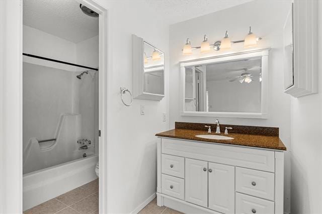 Building Photo - 2804 Royal Oaks Dr