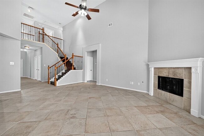 Building Photo - 4815 Claymill Ct