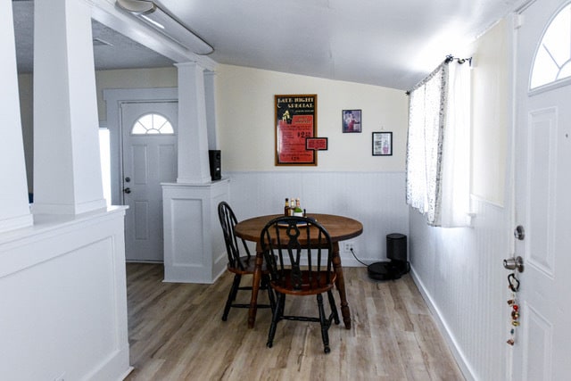 Building Photo - 205 S High St