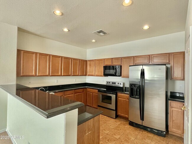 Building Photo - 3871 E Jasper Dr