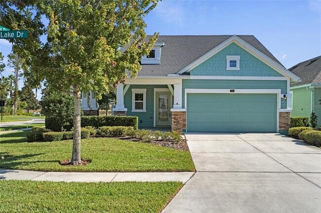 Building Photo - 354 Park Lake Dr