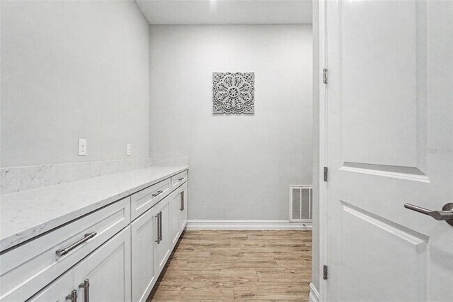 Building Photo - 28336 Picana Ln