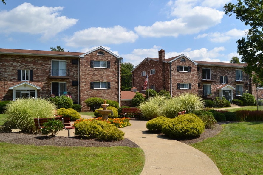 Arlington Arms 1609 Robbins Ave Niles OH 44446 Apartment Finder