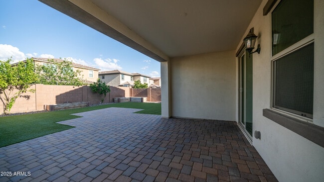 Building Photo - 4349 S Helix