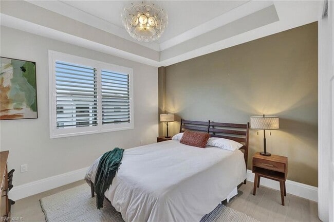 Building Photo - 1035 3rd Ave S