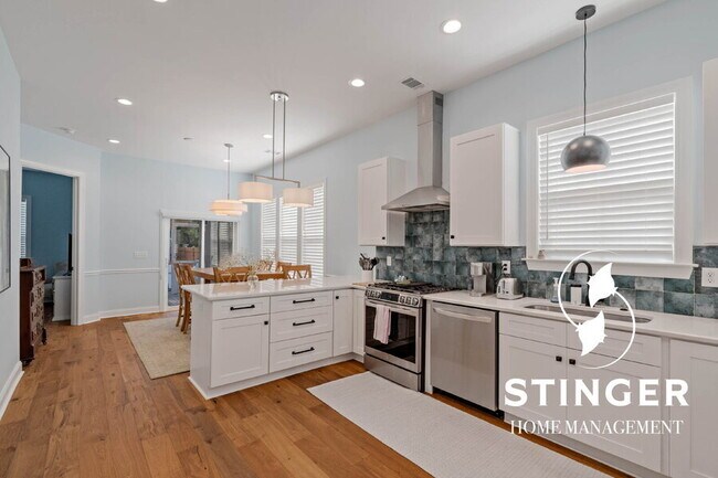 Building Photo - 1105 14th St