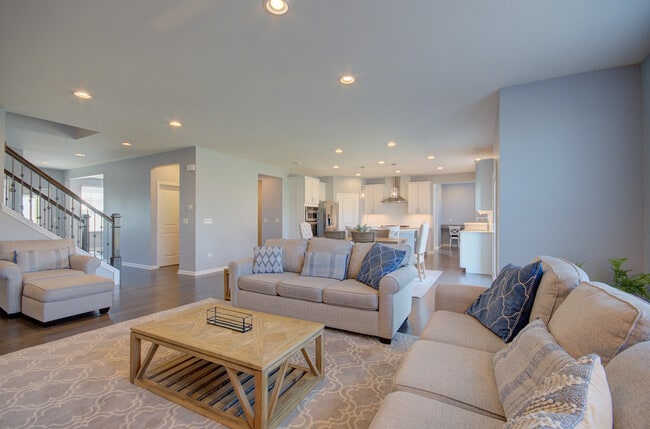 Building Photo - 15728 Brookshore Dr