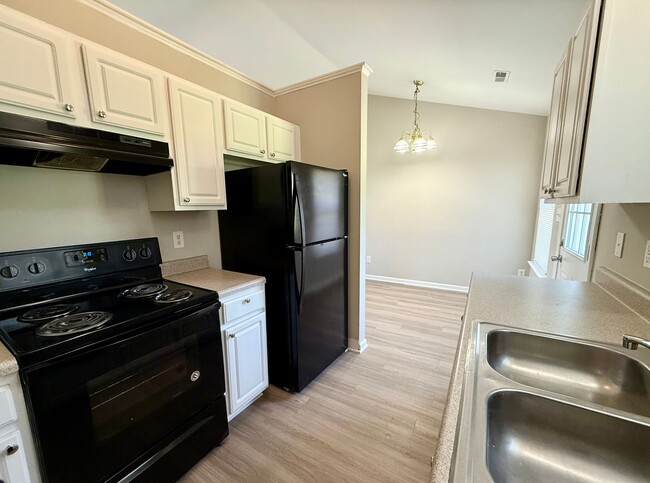 Building Photo - 2339 Buttonbush Ct