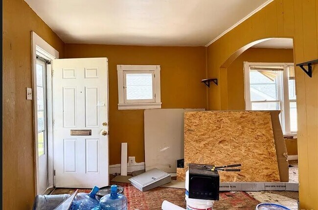 Building Photo - 5346 Janet Ave