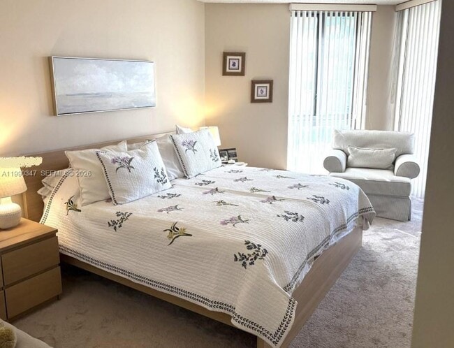 Building Photo - 20185 E Country Club Dr