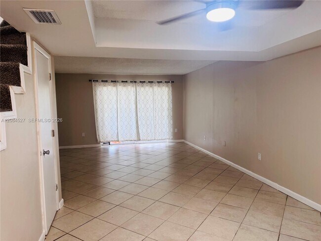 Building Photo - 6090 SW 41st St