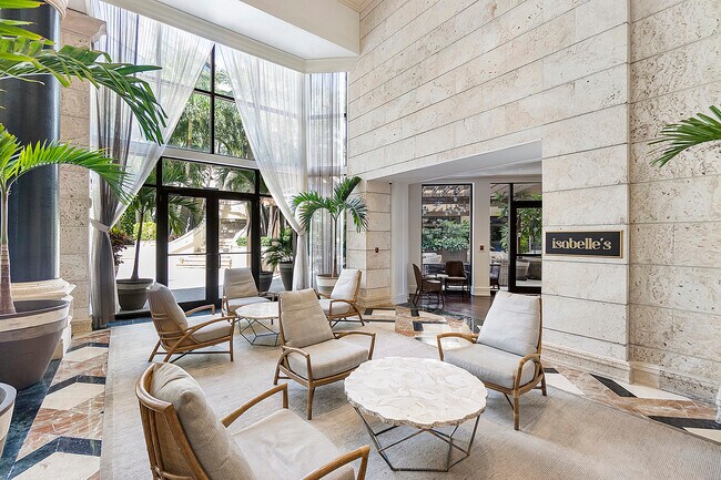 Building Photo - 3350 SW 27th Ave