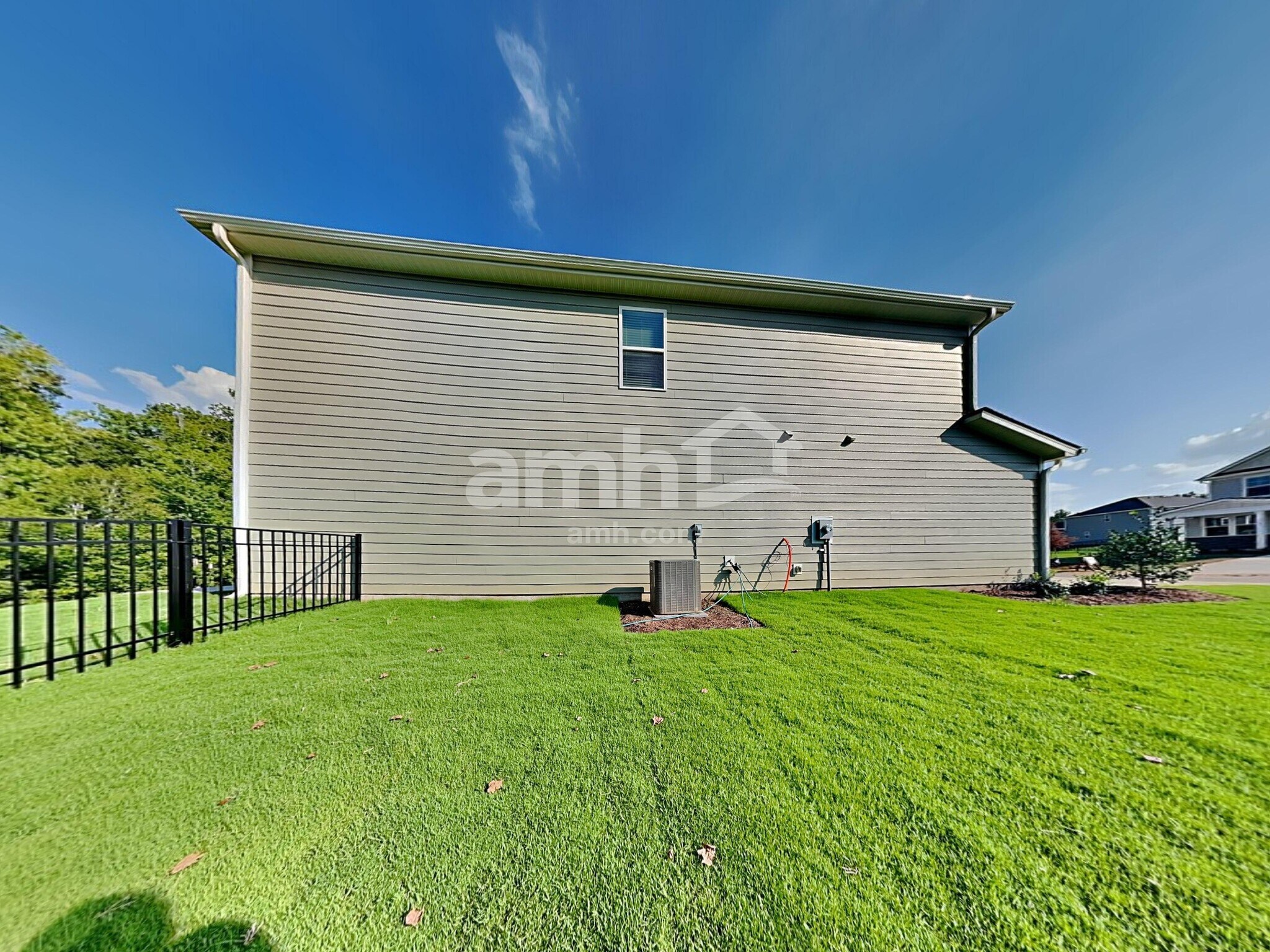 Building Photo - 4780 McDade Lane