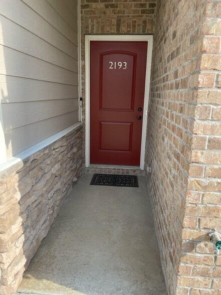 Building Photo - 2193 Nectar Ln