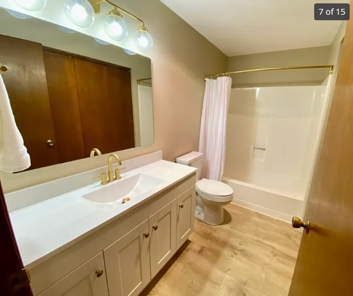 Building Photo - 2823 Pacific St