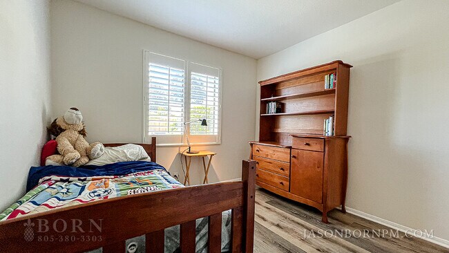Building Photo - 4007 Santa Tomas Pl