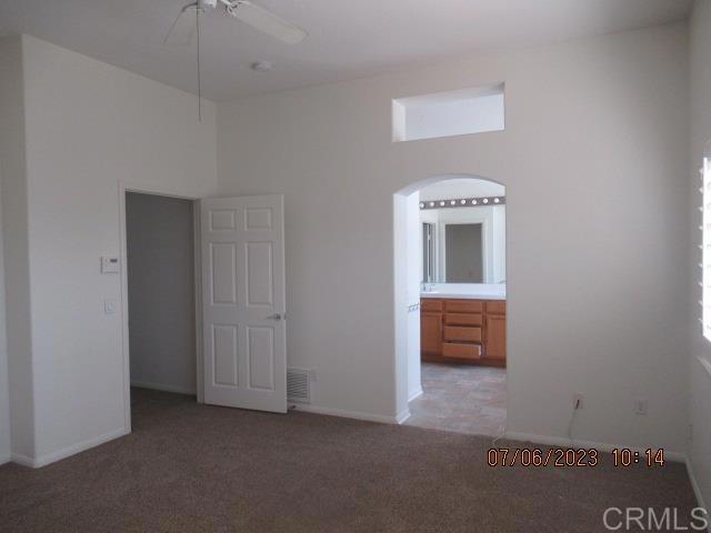 Building Photo - 552 Bayona Loop