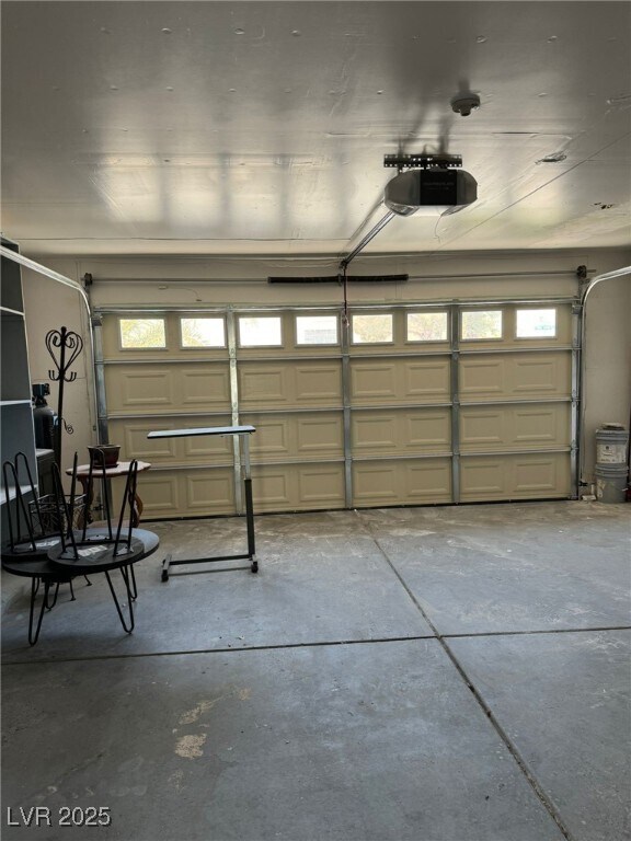 Building Photo - 3572 Tobel Spring Dr