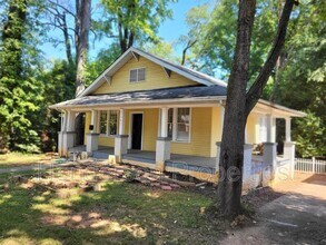 Building Photo - 1207 E 34th St