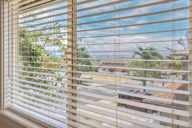 Building Photo - Waikapu Gardens 4 Bed/3 Bath, Beautiful Ho...