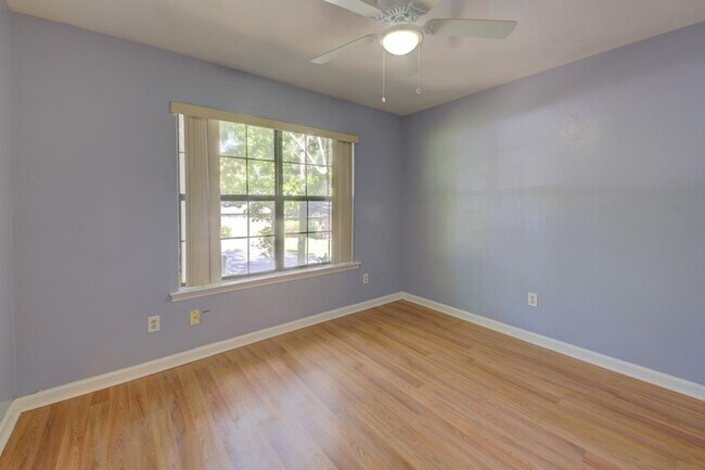 Building Photo - 1825 Meriadoc Rd