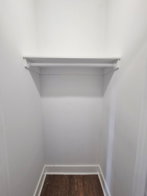 Building Photo - 1901 Fairmount Ave